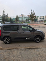 voitures-citroen-berlingo-2024-oran-algerie