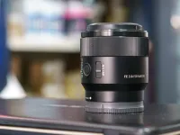 Objectif Sony FE 50mm F2.8 Macro (1:1)