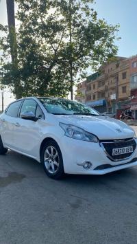 سيارات-peugeot-208-2013-allure-باب-الزوار-الجزائر