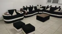 صالون مستعمل في حال جيدة جدا 