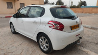 voitures-peugeot-208-2013-mahdia-tiaret-algerie