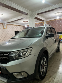 voitures-dacia-sandero-2021-stepway-sour-el-ghouzlane-bouira-algerie