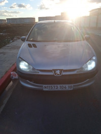 voitures-peugeot-206-2004-bouira-algerie