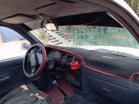 utilitaire-toyota-hilux-2003-sour-mostaganem-algerie