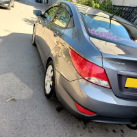 voitures-hyundai-accent-rb-4-portes-2017-prestige-bab-ezzouar-alger-algerie