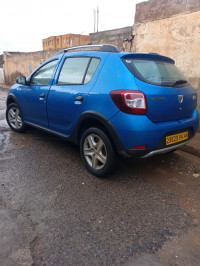 voitures-dacia-sandero-2014-stepway-medea-algerie