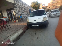 voitures-renault-kangoo-2010-el-azizia-medea-algerie