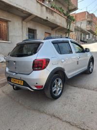سيارات-dacia-sandero-2018-stepway-restylee-بني-عمران-بومرداس-الجزائر