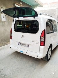 voitures-peugeot-partner-2019-tepee-allure-bougaa-setif-algerie