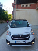 voitures-peugeot-partner-2019-tepee-allure-bouandas-setif-algerie