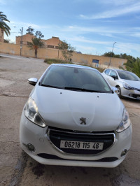 voitures-peugeot-208-2015-allure-el-malah-ain-temouchent-algerie