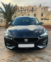 voitures-seat-leon-2024-chlef-algerie