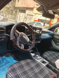 سيارات-dacia-duster-2025-extreme-سيقوس-أم-البواقي-الجزائر