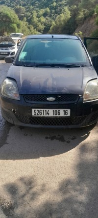 سيارات-ford-fiesta-2006-الحمامات-الجزائر