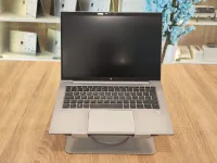 Station HP ZBook Firefly 14 G10 Ryzen 7 PRO 7840HS 32Go DDR5 512GB NVMe 14" FHD+ IPS 