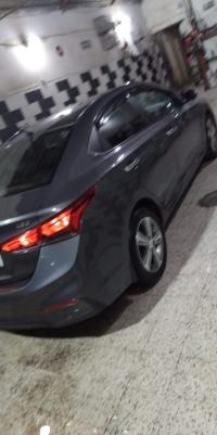 voitures-hyundai-accent-2018-alger-centre-algerie