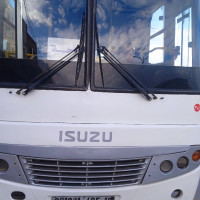 bus-isuzu-md-27-2005-bab-ezzouar-alger-algerie