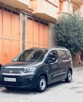 voitures-fiat-doblo-2023-bordj-bou-arreridj-algerie