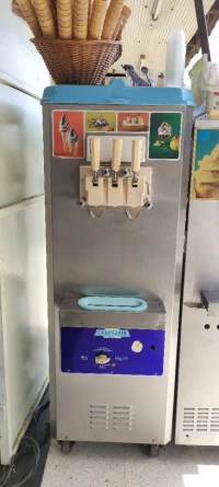 Machine carpigiani 