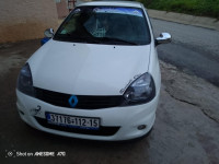 voitures-renault-clio-campus-2012-bye-boghni-tizi-ouzou-algerie