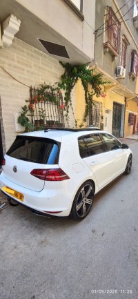 السيارات-النفعية-volkswagen-golf-7-2016-gtd-وهران-الجزائر