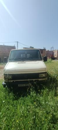 utilitaire-peugeot-j5-1992-khemis-miliana-ain-defla-algerie