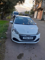 voitures-peugeot-208-2016-active-facelift-tizi-ouzou-algerie