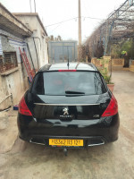 moyenne-berline-peugeot-308-2013-sportium-ouenza-tebessa-algerie