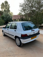 citadine-renault-clio-1-1993-souagui-medea-algerie