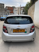 voitures-chevrolet-sonic-hatchback-2014-lt-skikda-algerie