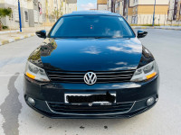 voitures-volkswagen-jetta-2014-batna-algerie