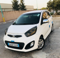 voitures-kia-picanto-2013-chelghoum-laid-mila-algerie