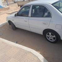 voitures-hyundai-accent-2015-ouargla-algerie