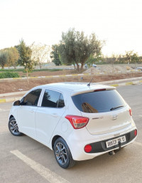 voitures-hyundai-grand-i10-2018-restylee-dz-tlemcen-algerie