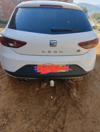 voitures-seat-leon-2016-fr15-bouira-algerie