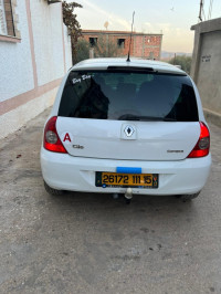 voitures-renault-clio-campus-2011-draa-el-mizan-tizi-ouzou-algerie