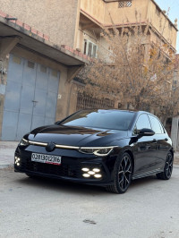 voitures-volkswagen-golf-8-2023-gtd-khenchela-algerie