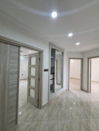 appartement-vente-f3-alger-el-harrach-algerie