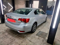 moyenne-berline-toyota-avensis-2014-el-oued-algerie