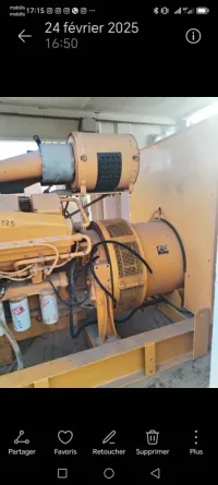 مولد كهربائي من نوع Cummins 920 kva 