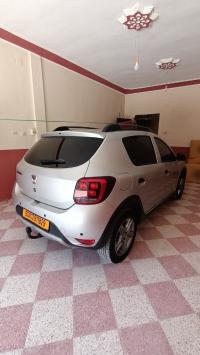 سيارات-dacia-sandero-2018-stepway-restylee-عين-الحديد-تيارت-الجزائر