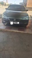 voitures-seat-leon-2018-fr15-dirrah-bouira-algerie