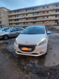 voitures-peugeot-208-2013-allure-setif-algerie