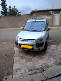 voitures-peugeot-berlingo-2005-guigba-batna-algerie