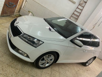 citadine-skoda-fabia-2021-ambition-tipaza-algerie