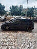 voitures-volkswagen-golf-5-2009-chlef-algerie