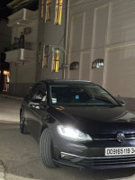 voitures-volkswagen-golf-7-2019-drive-batna-algerie