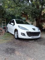 voitures-peugeot-207-2012-tipaza-algerie