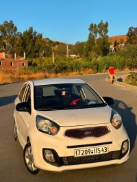 سيارات-kia-picanto-2015-funny-القرارم-قوقة-ميلة-الجزائر