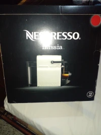 Machine a café NESPRESSO